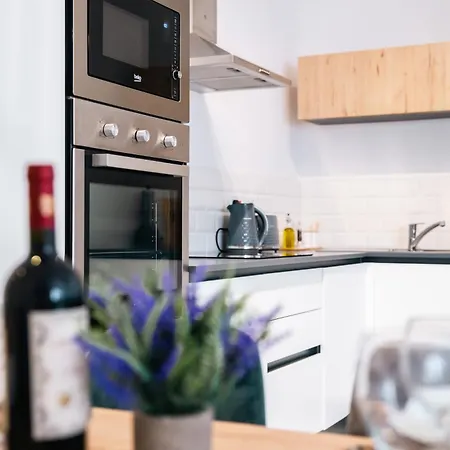 Appartamento 2br Backyard Flat By Arco Collection