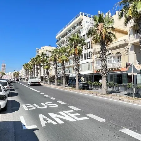 2br Backyard Flat By Arco Collection *