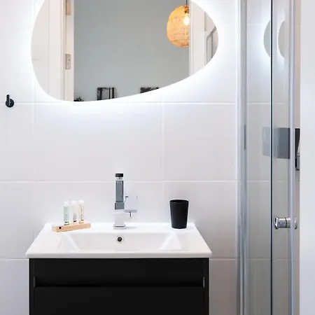 2br Backyard Flat By Arco Collection * Sliema