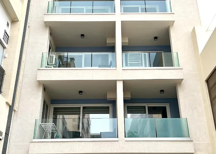 2br Backyard Flat By Arco Collection Appartement Sliema