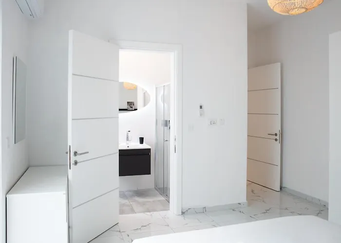 2br Backyard Flat By Arco Collection Appartement *