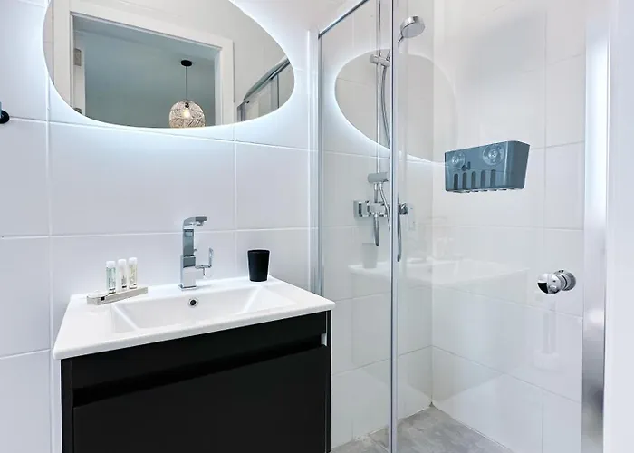 Appartement 2br Backyard Flat By Arco Collection *