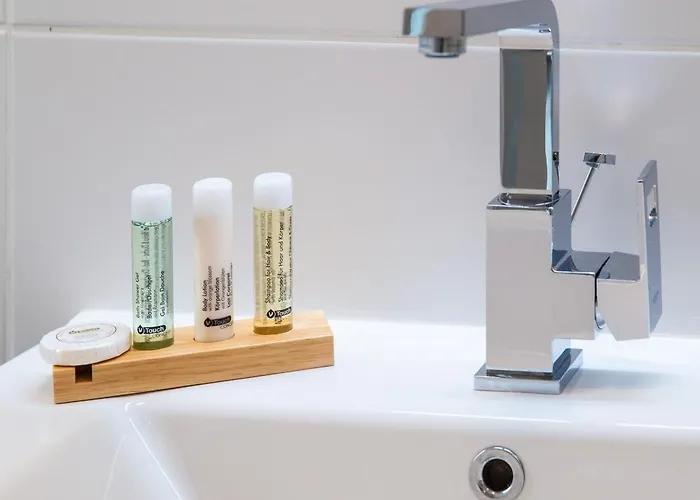 2br Backyard Flat By Arco Collection *