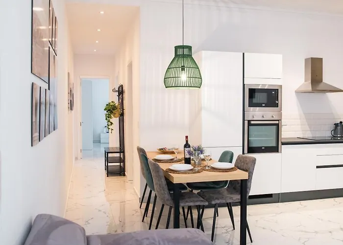 2br Backyard Flat By Arco Collection