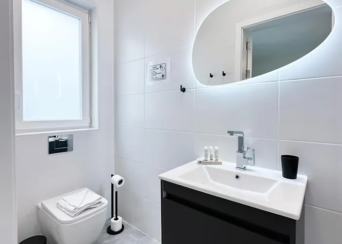 Appartamento 2br Backyard Flat By Arco Collection Sliema