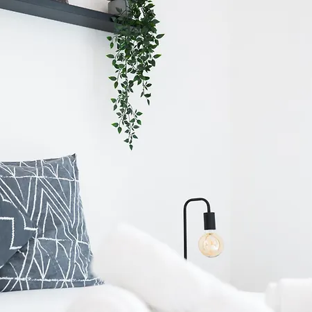 2beds Backyard Flat By Arcobnb *