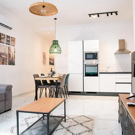 2br Backyard Flat By Arco Collection